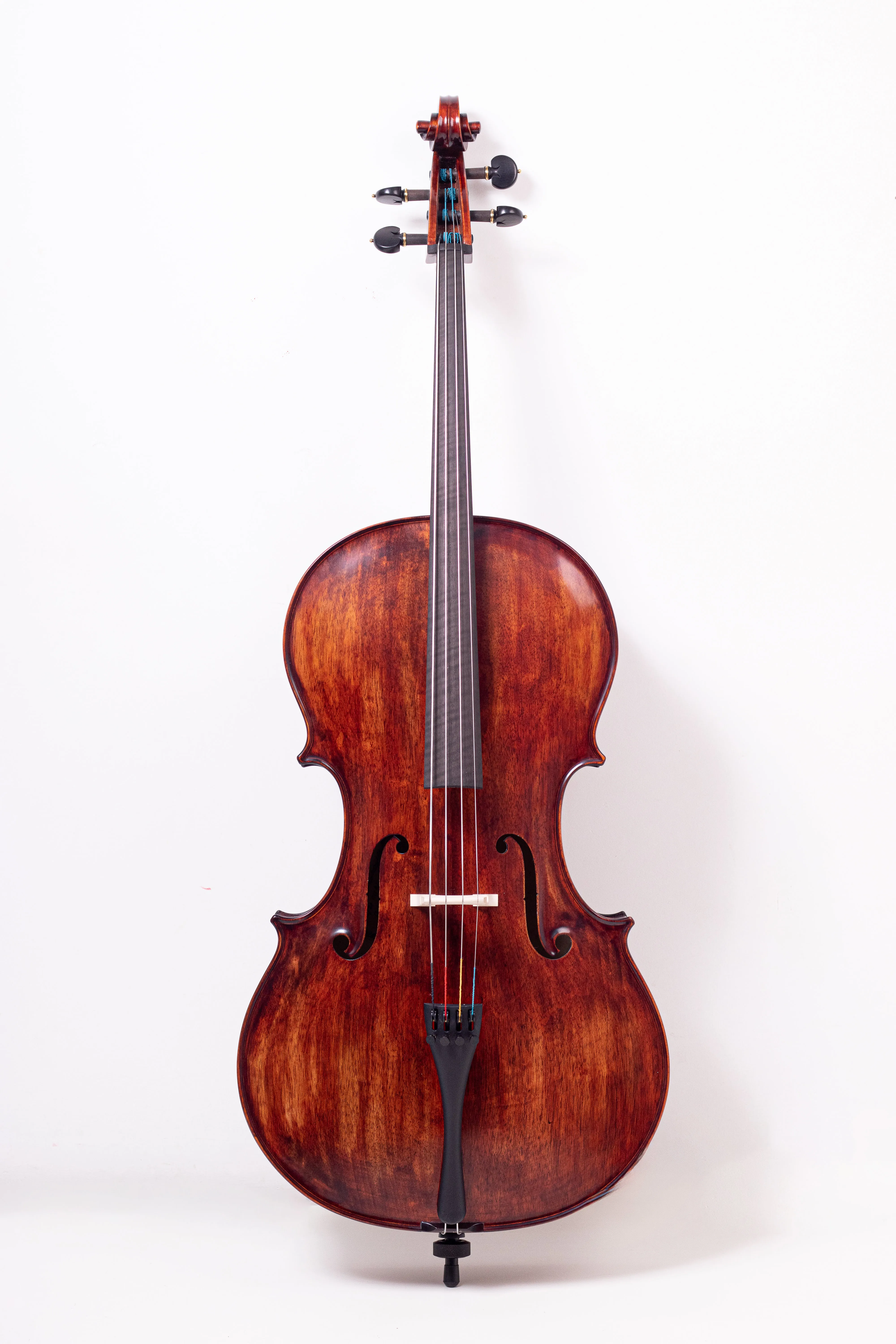 Cello modelo Matheo Goofriller - Frente